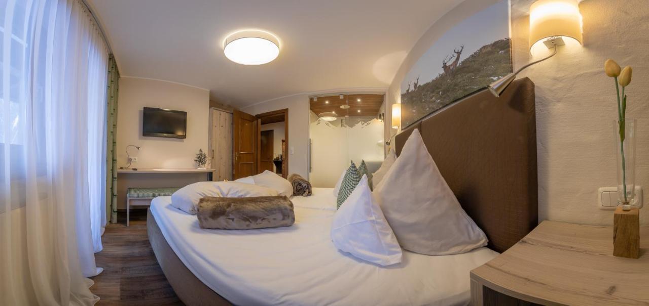 Hotel Landhaus Carla Mayrhofen Esterno foto